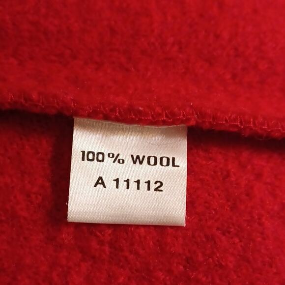 THE TOG SHOP Women's Red Wool Embroidered Sweater. M - Picture 11 of 12